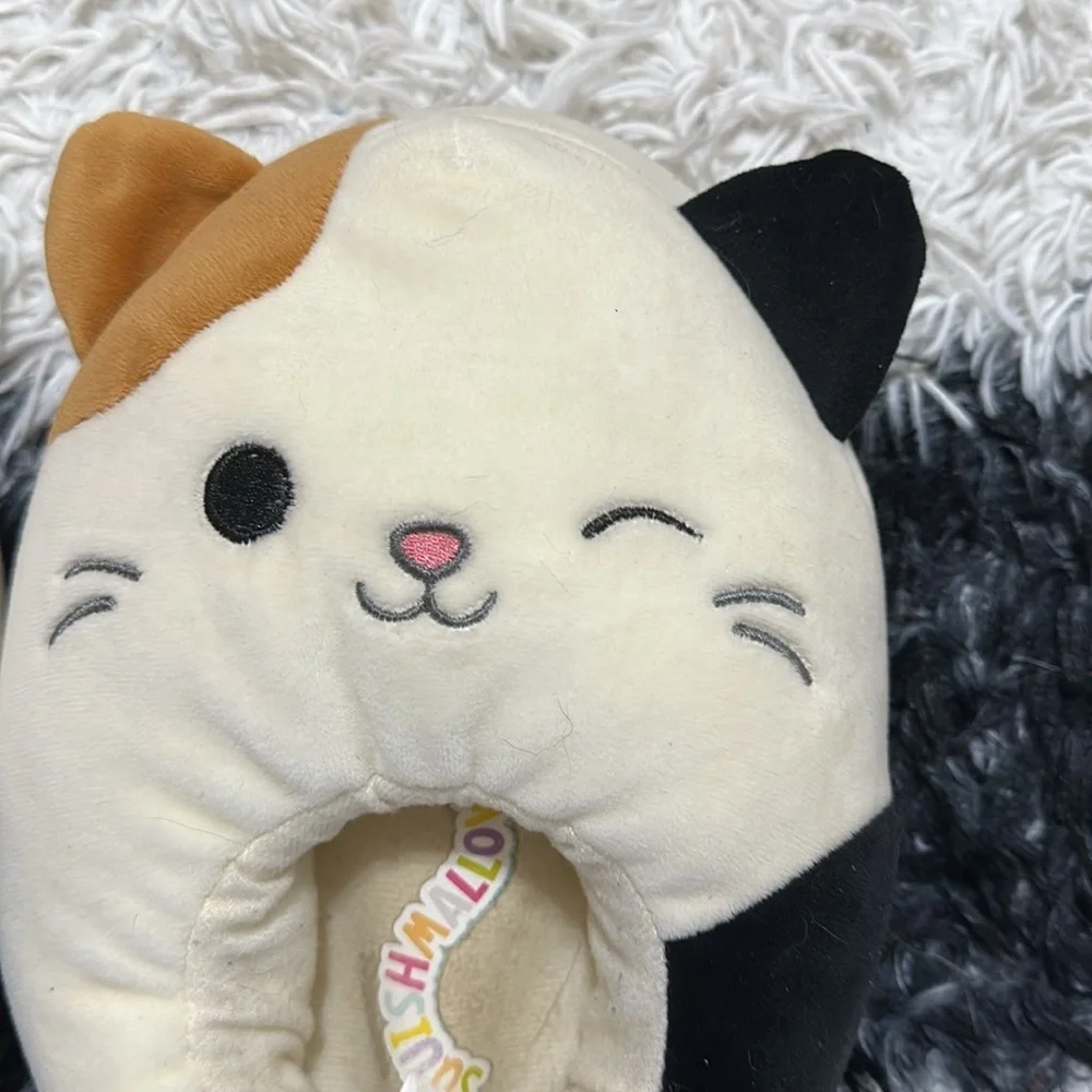 Squishmallows Kids Calico Cat Slippers, Sz Large (4/5)